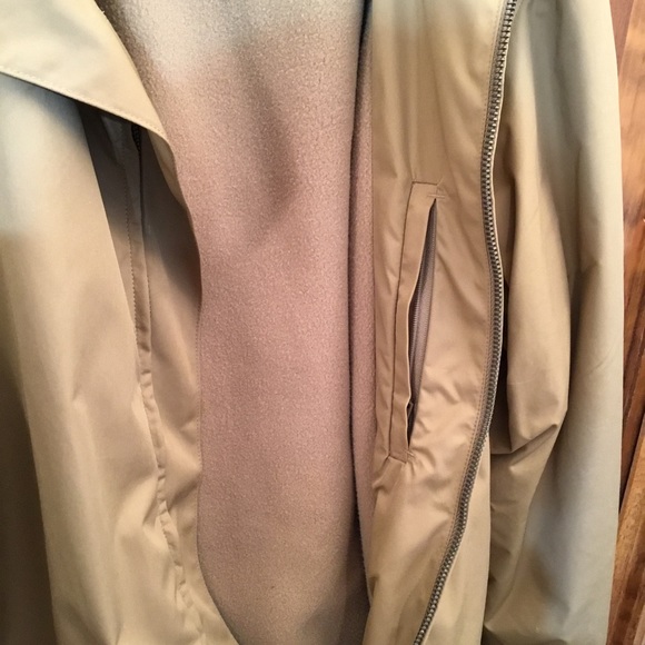 Polo man’s mid-weight jacket, XL, NWOT, pockets, zip closure, inside pocket - Picture 3 of 5